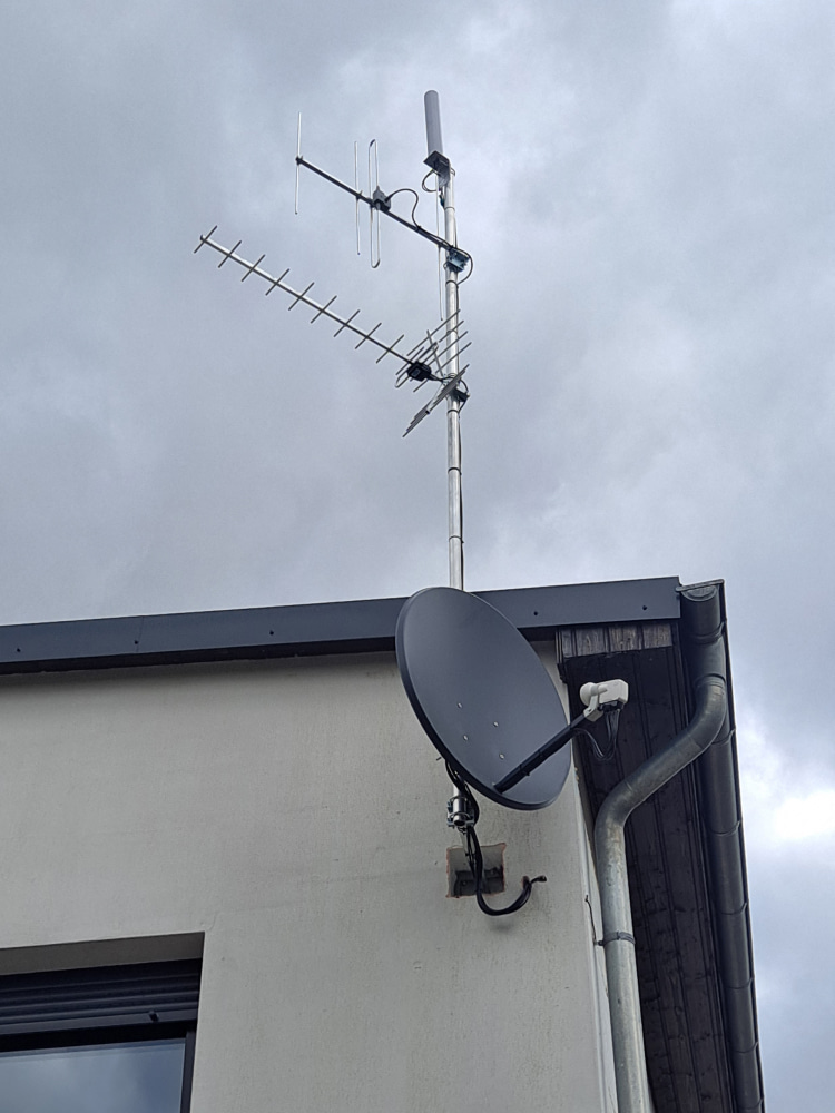 Realizacja montażu anten i instalacji - zdjęcie 05